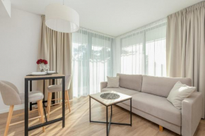 Jantaris Studio near Beach with Fitness by Noclegi Renters